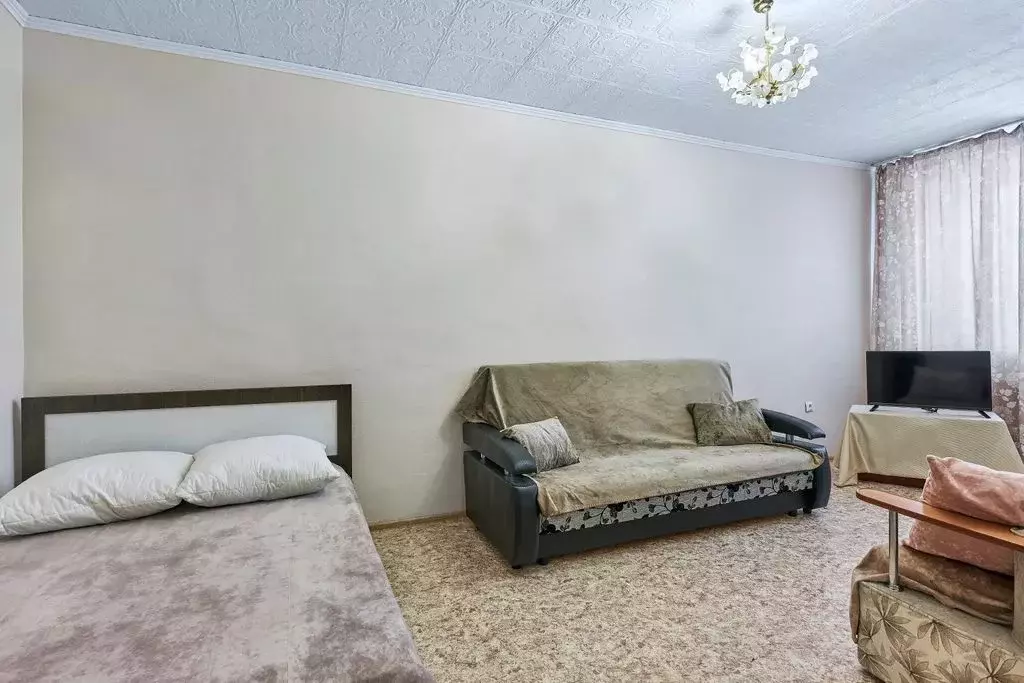 1-к кв. Тюменская область, Тюмень ул. Василия Гольцова, 3 (40.0 м) - Фото 2