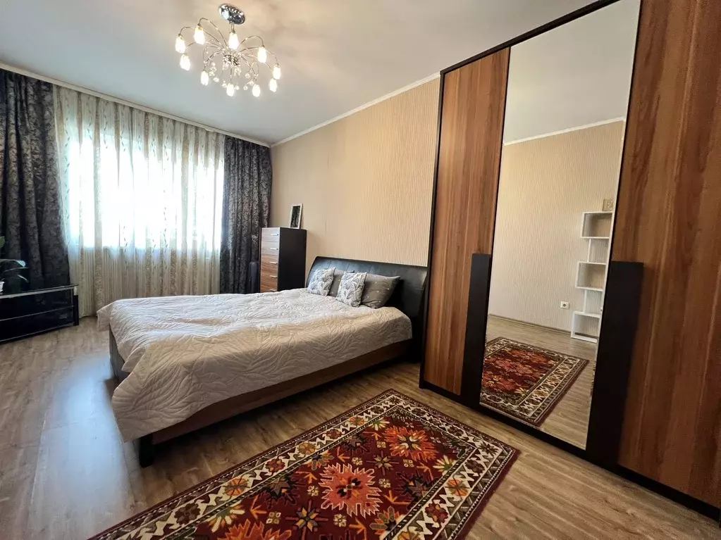 Продаётся 2-к квартира, 70.2 м - Фото 1