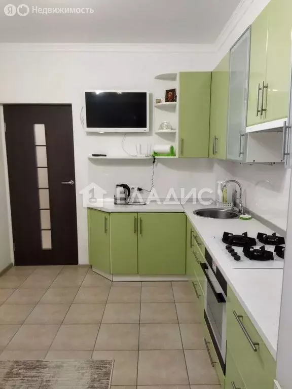 1-комнатная квартира: Калининград, Бассейная улица, 38 (43.4 м) - Фото 2