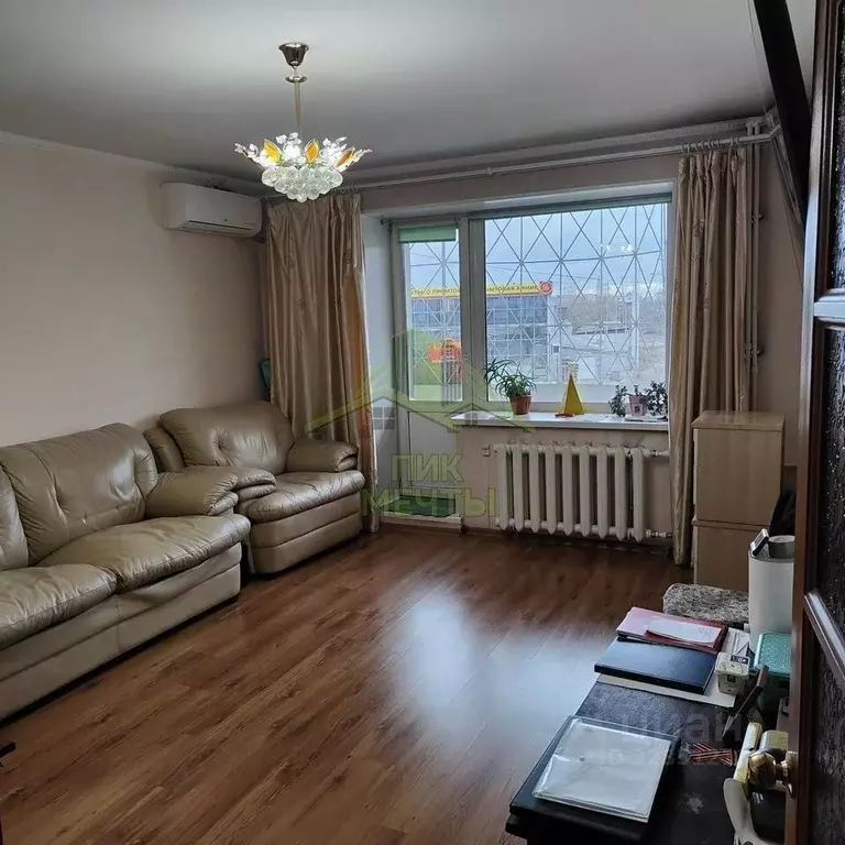 2-к кв. Бурятия, Улан-Удэ ул. Пугачева, 57 (53.8 м) - Фото 1