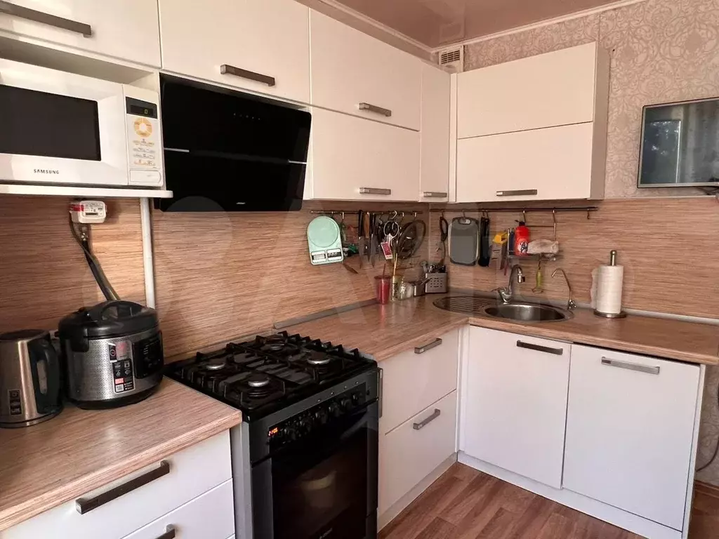 2-к. квартира, 50м, 4/9эт. - Фото 0