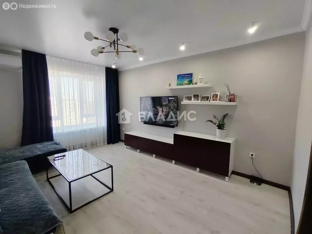 3-комнатная квартира: Стерлитамак, проспект Октября, 50 (77.6 м) - Фото 1