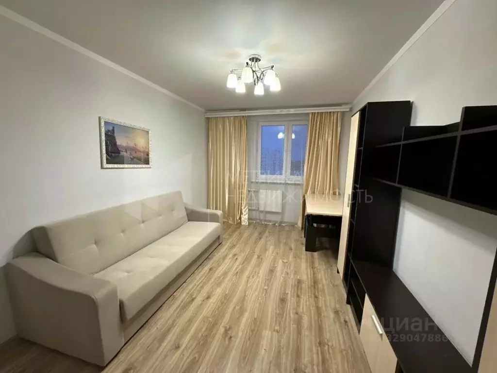1-к кв. Тюменская область, Тобольск 15-й мкр, 22 (36.5 м) - Фото 1