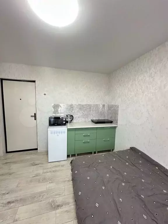 Комната 12 м в 1-к., 6/9 эт. - Фото 1