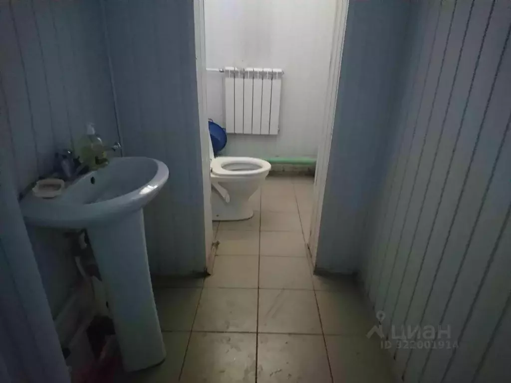 Помещение свободного назначения в Чувашия, Чебоксары просп. 9-й ... - Фото 1