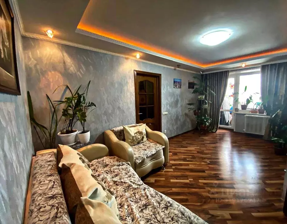 2-к кв. Башкортостан, Уфа ул. Юрия Гагарина, 12 (43.6 м) - Фото 0