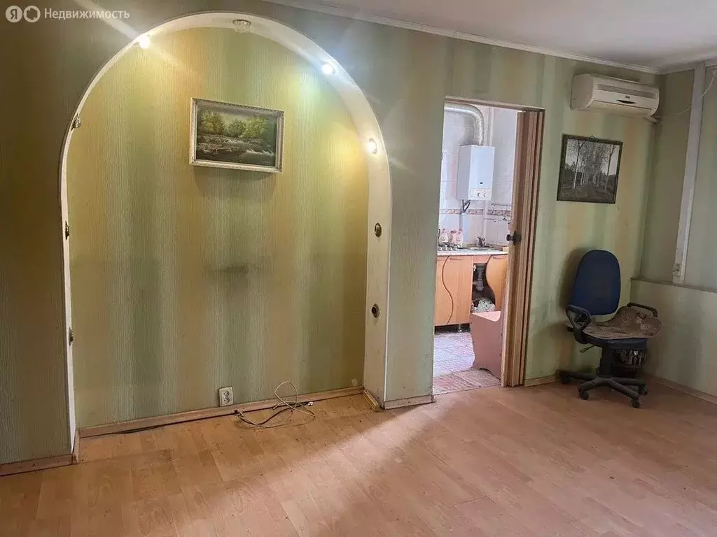 1-комнатная квартира: Каменск-Шахтинский, Коммунистический переулок, ... - Фото 2