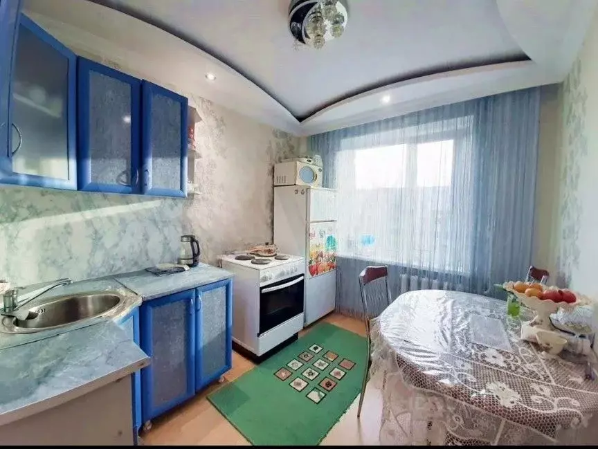 2-к кв. Ханты-Мансийский АО, Нижневартовск ул. Чапаева, 49А (58.6 м) - Фото 0