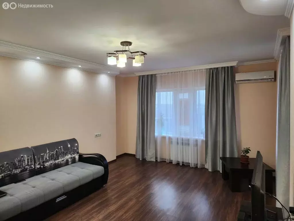 2-комнатная квартира: Батайск, улица Северная Звезда, 7/5 (72 м) - Фото 0