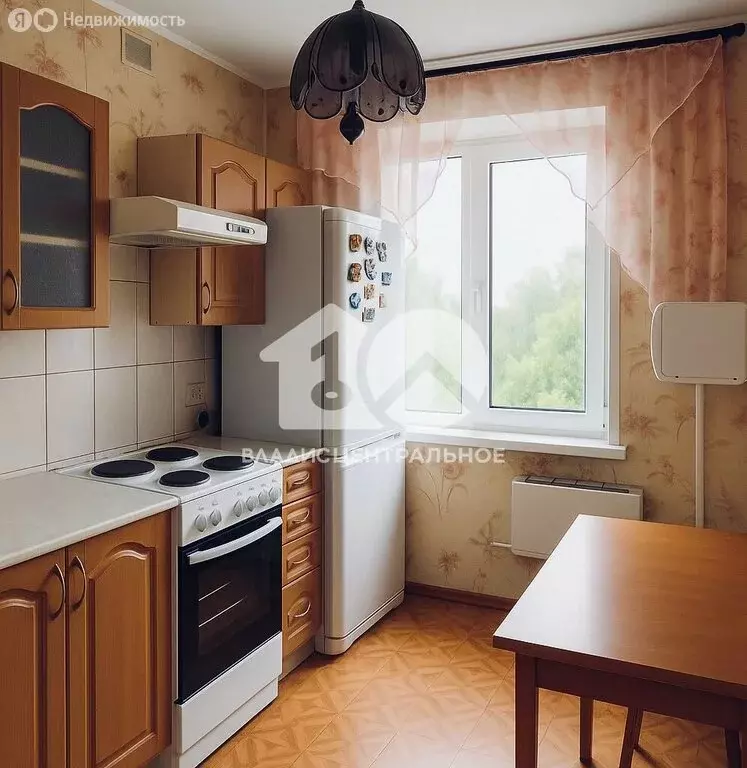 3-комнатная квартира: Новосибирск, улица Петухова, 122 (60 м) - Фото 0