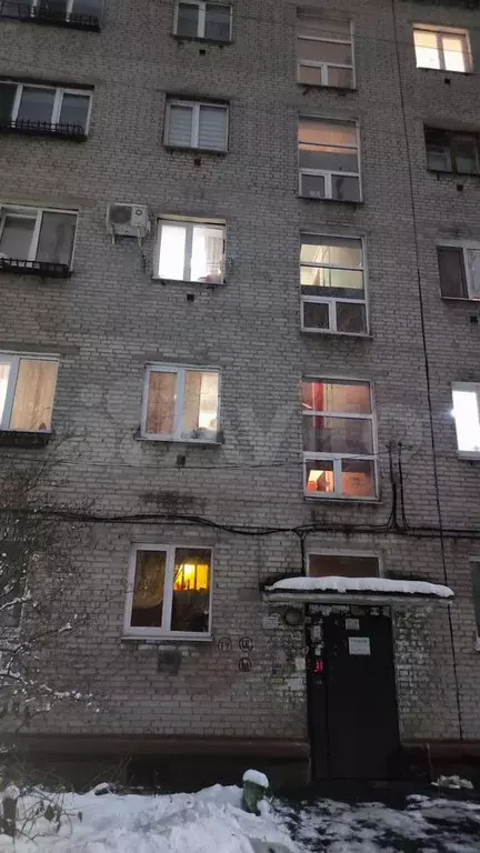 1-к. квартира, 32 м, 5/5 эт. - Фото 0