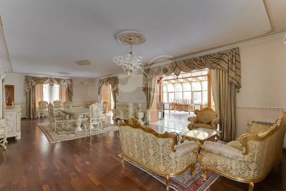 Дом в Московская область, Одинцовский городской округ, д. Раздоры 5/8 ... - Фото 1