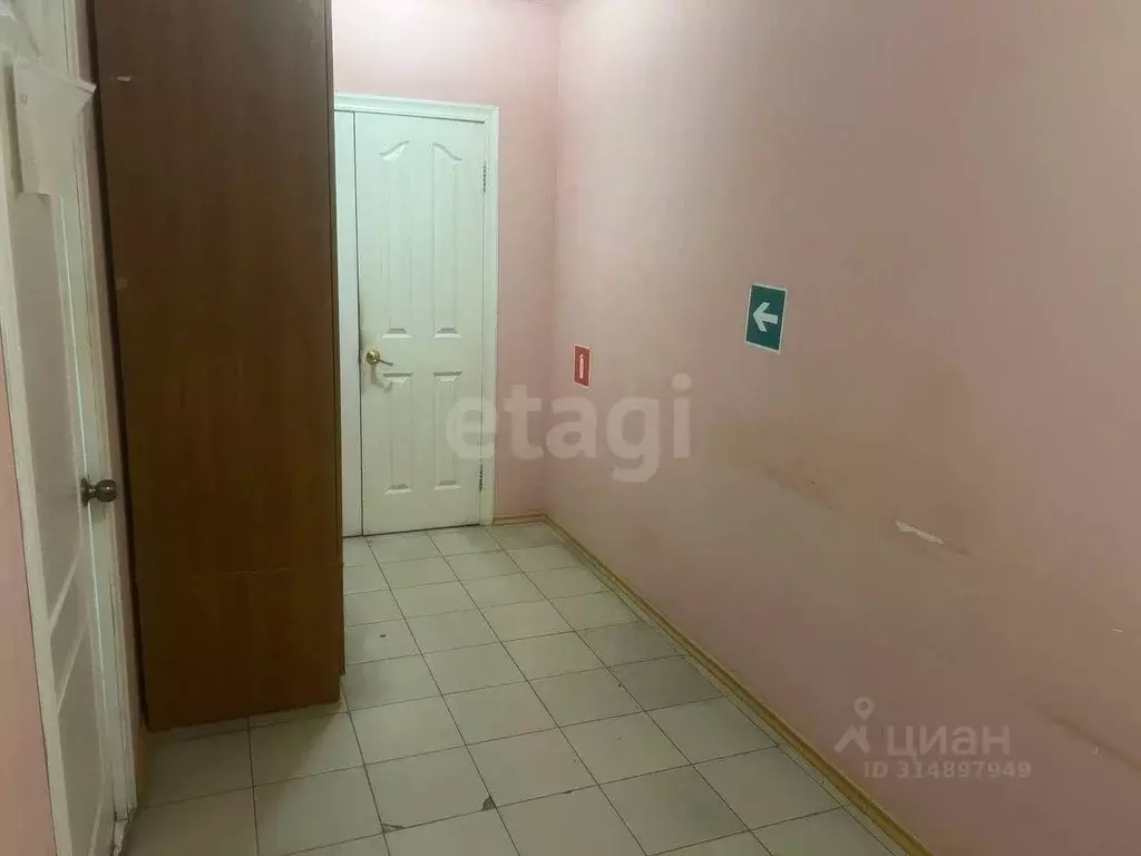 Помещение свободного назначения в Брянская область, Навля рп ул. 1 ... - Фото 1