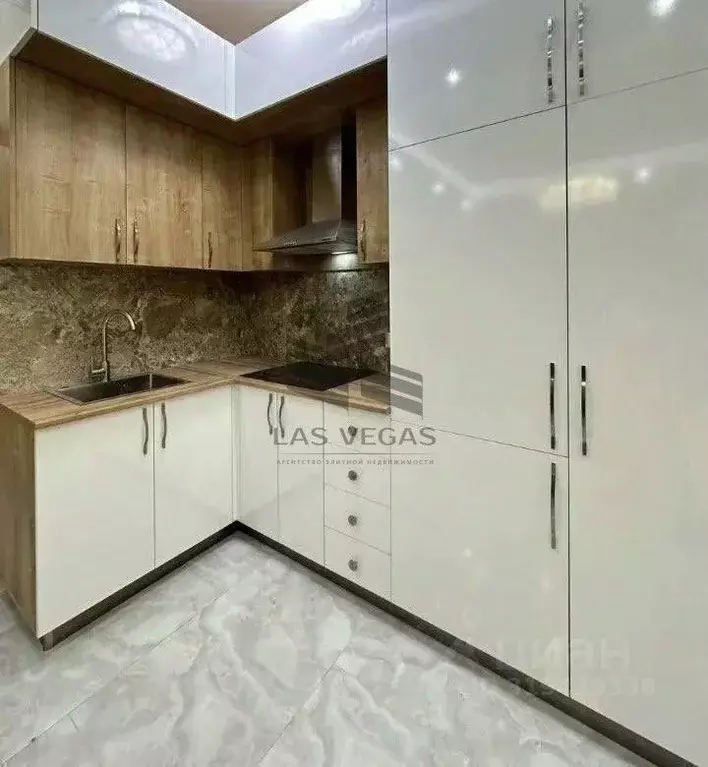 3-к кв. Татарстан, Казань Чистопольская ул., 20б (80.0 м) - Фото 0
