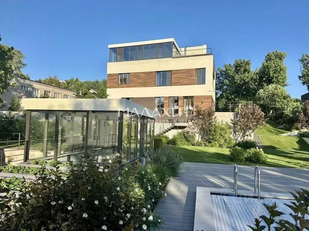 Дом в Самарская область, Самара ул. Советской Армии, 254 (800 м) - Фото 1