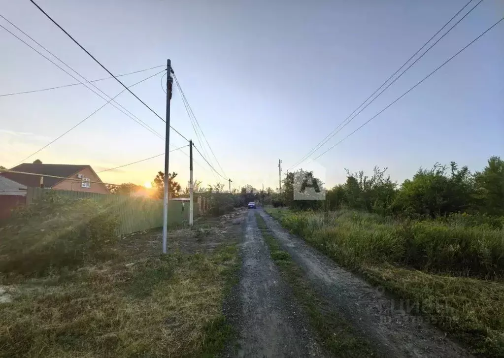 Участок в Ростовская область, Шахты Арбатская ул. (6.0 сот.) - Фото 1