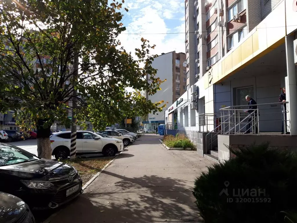 Помещение свободного назначения в Саратовская область, Энгельс ул. ... - Фото 1