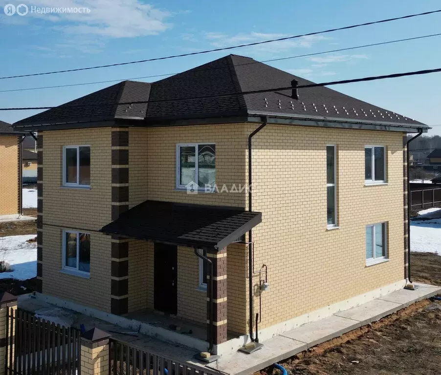 Дом в Калужская область, Боровский муниципальный округ, деревня ... - Фото 1