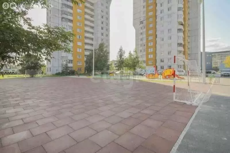 2-комнатная квартира: Тюмень, Широтная улица, 19к1 (74.8 м) - Фото 2