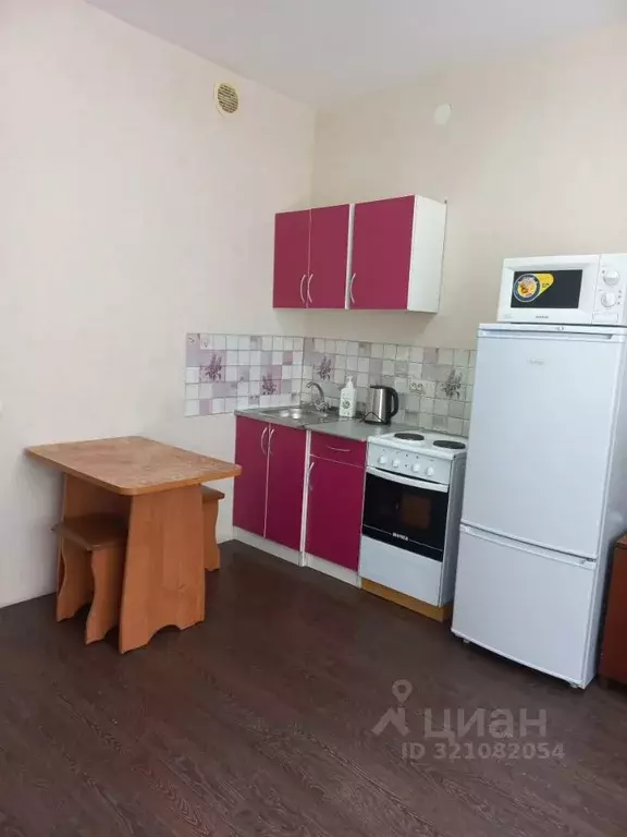 Студия Хакасия, Абакан ул. Пушкина, 3 (28.0 м) - Фото 0