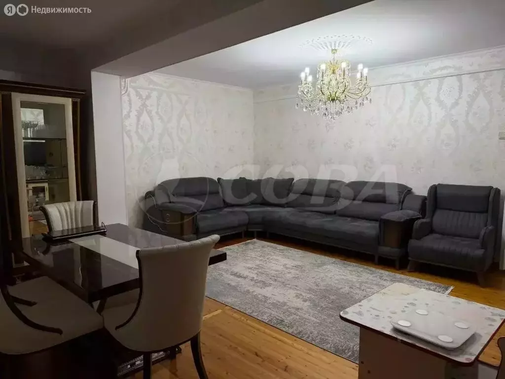 3-комнатная квартира: Махачкала, улица Габитова, 16В (85 м) - Фото 1