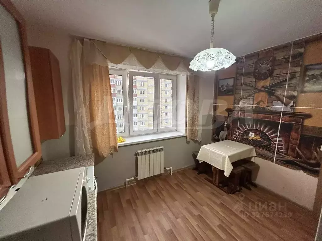 1-к кв. Тюменская область, Тобольск 7А мкр, 23В (36.0 м) - Фото 1