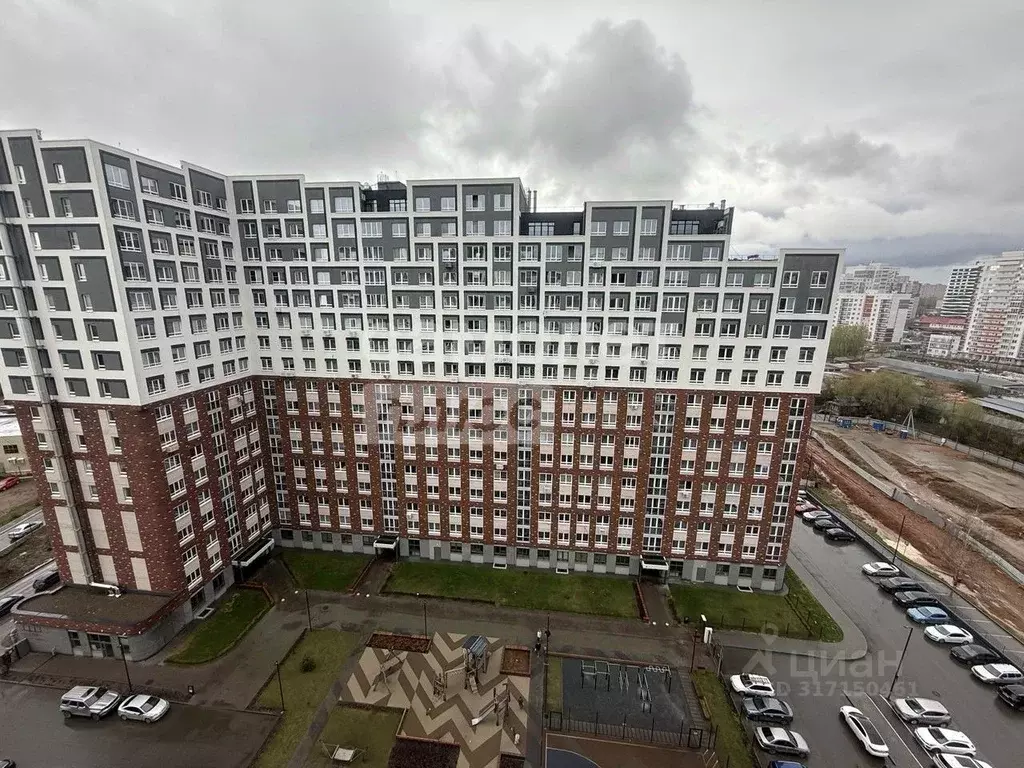 3-к кв. Удмуртия, Ижевск ул. Холмогорова, 105 (84.0 м) - Фото 0