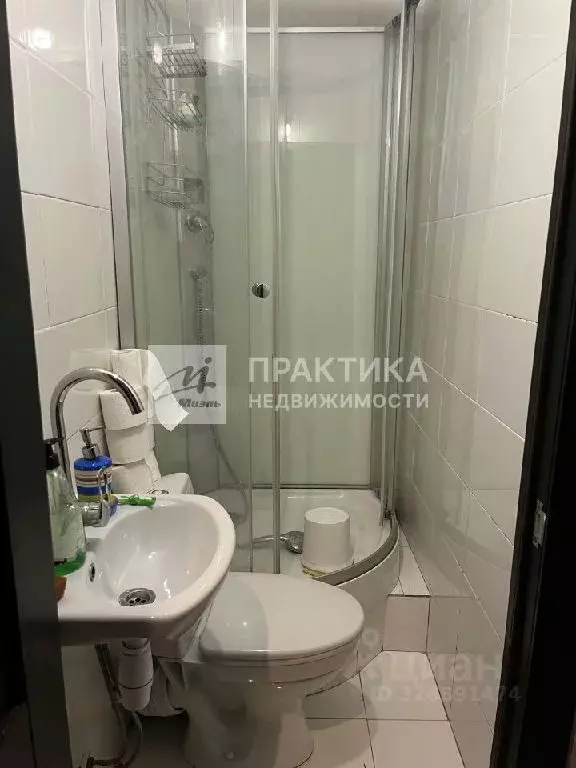 Продается 2-комнатная квартира - Фото 2