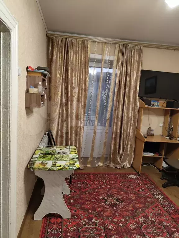 1-к. квартира, 30 м, 4/4 эт. - Фото 1