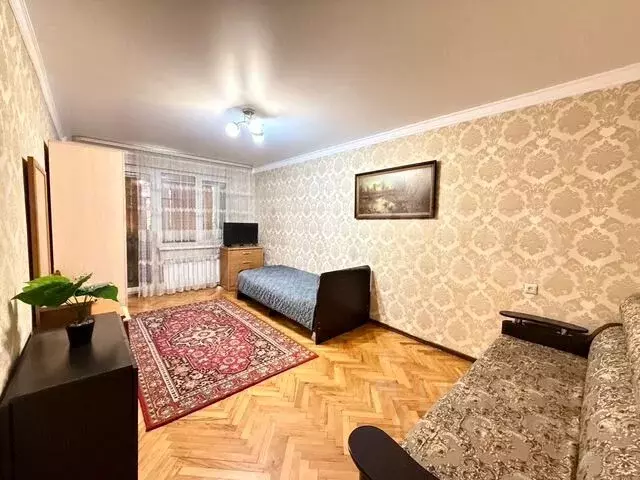 1-к кв. Кабардино-Балкария, Нальчик ул. Нахушева, 93 (33.0 м) - Фото 0