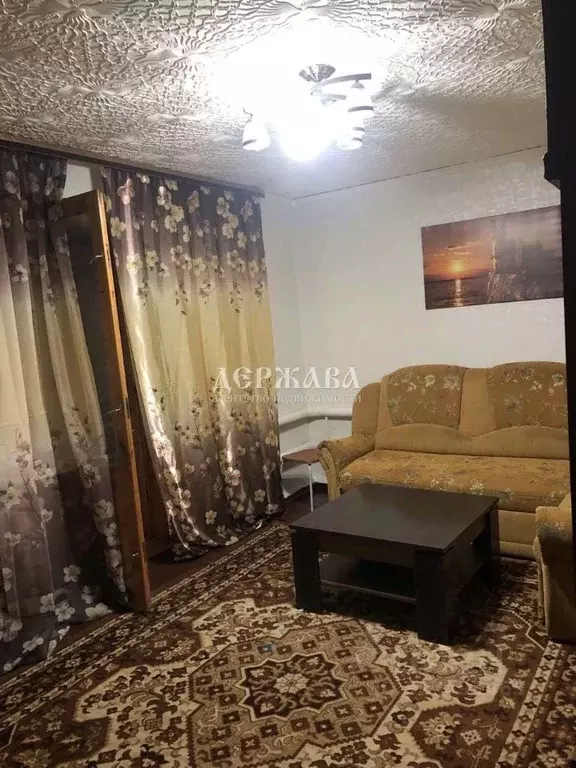 1-к кв. Белгородская область, Старооскольский городской округ, с. ... - Фото 1