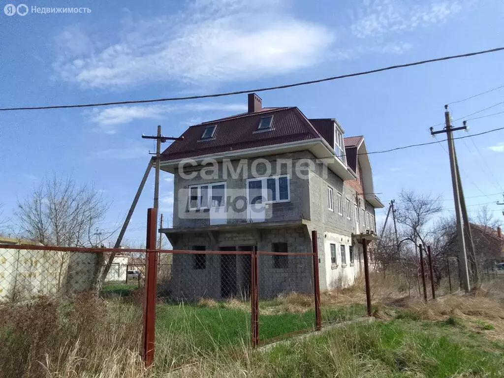 Дом в село Ачуево, улица Ленина, 32А (125 м) - Фото 0