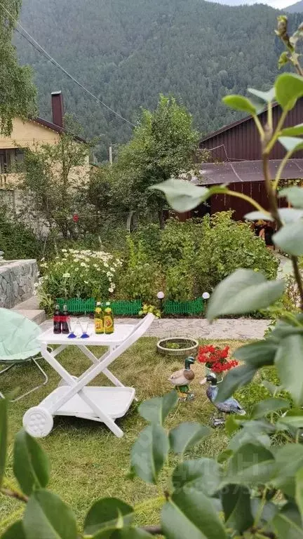 Дом в Карачаево-Черкесия, Теберда Карачаевский городской округ, ул. ... - Фото 2