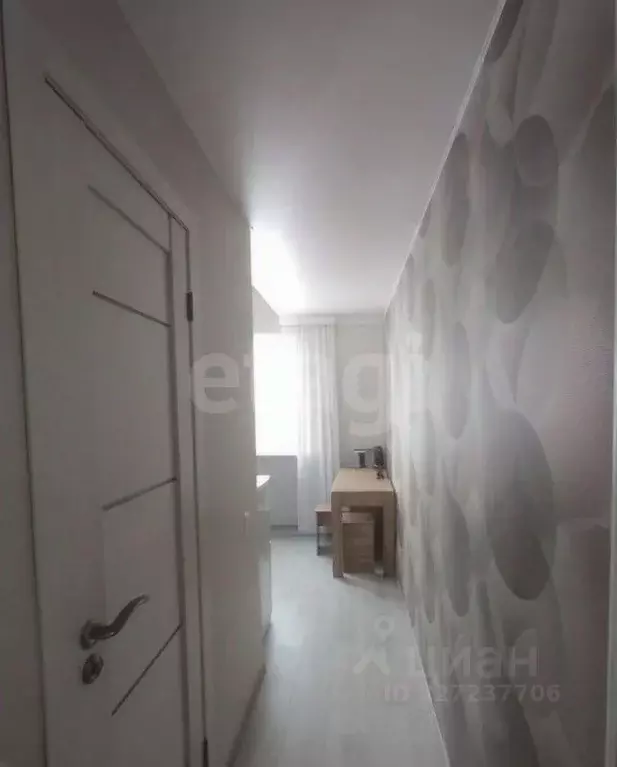 1-к кв. Омская область, Омск Заозерная ул., 13Б (41.0 м) - Фото 2