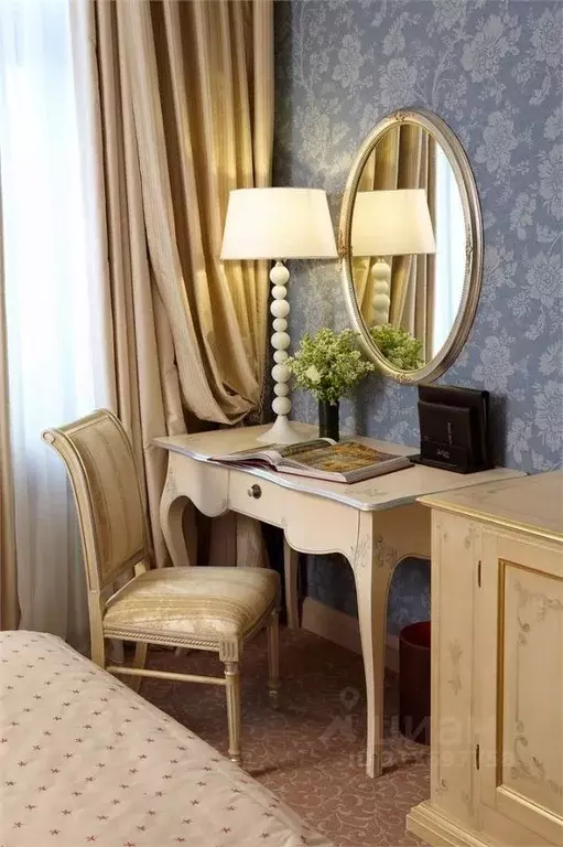 Комната Москва Кутузовский просп., 2/1С1 (30.0 м) - Фото 1