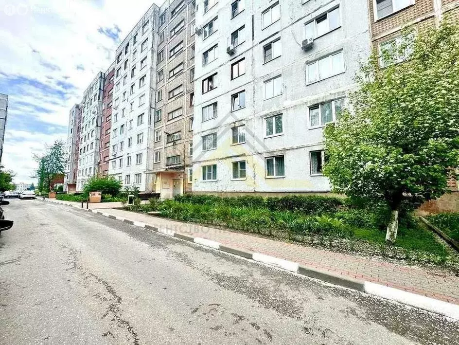 2-комнатная квартира: Старый Оскол, микрорайон Студенческий, 19 (51 м) - Фото 2