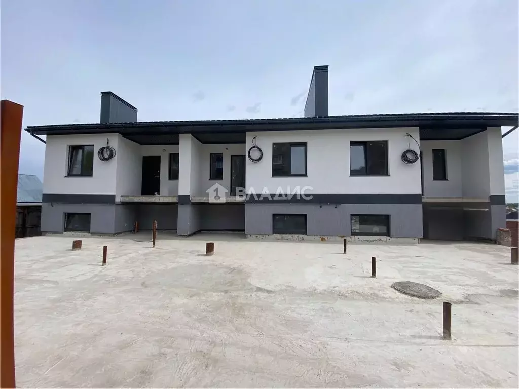 Таунхаус в Башкортостан, Стерлитамак Стадионная ул., 20 (150 м) - Фото 1