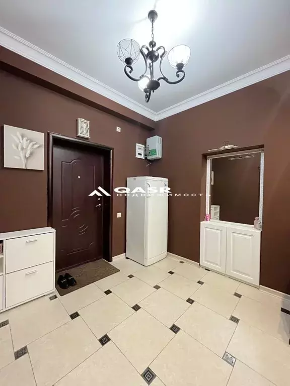 3-к кв. Дагестан, Махачкала ул. Магомета Гаджиева, 212Е (108.0 м) - Фото 1