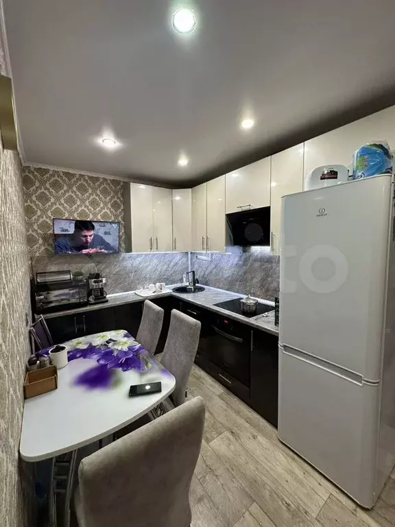 2-к. квартира, 40 м, 5/9 эт. - Фото 0