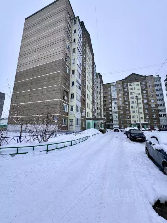 3-к кв. Башкортостан, Благовещенск ул. Демьяна Бедного, 66/2 (81.6 м) - Фото 1