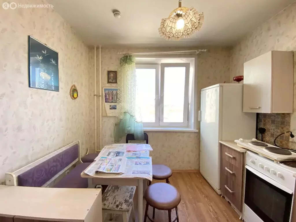 2-комнатная квартира: Березники, микрорайон Усольский-2, улица ... - Фото 1