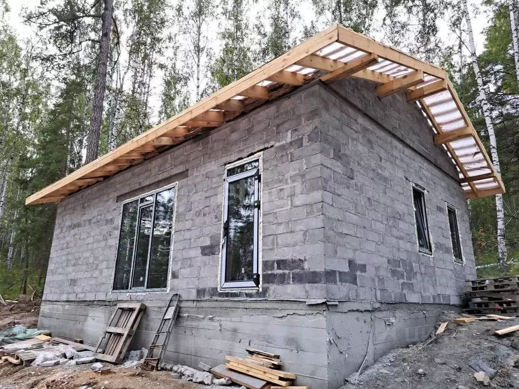 Дом в Свердловская область, Дегтярск  (94 м) - Фото 1