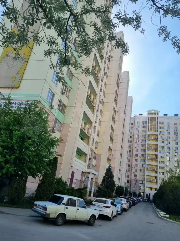 1-к. квартира, 38 м, 4/17 эт. - Фото 0