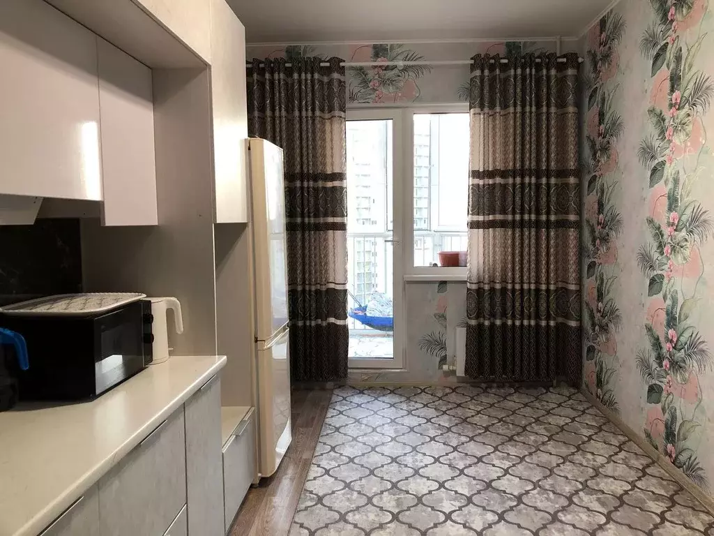 2-к кв. Ханты-Мансийский АО, Сургутский район, Белый Яр пгт ул. ... - Фото 2