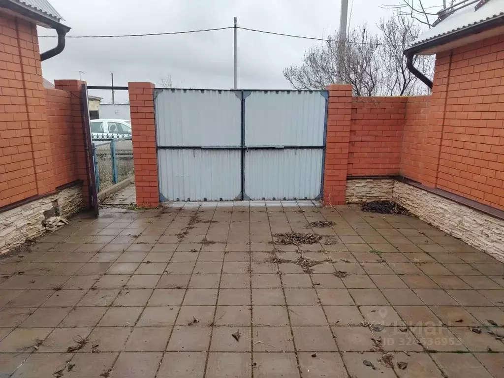 Дом в Оренбургская область, Оренбургский район, с. Нижняя Павловка ... - Фото 2