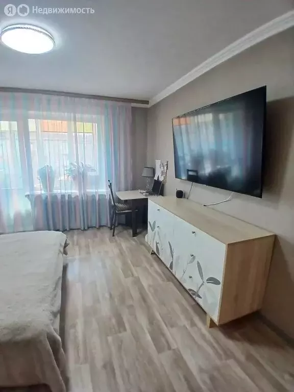 3-комнатная квартира: Елизово, микрорайон Пограничный, Лесная улица, ... - Фото 2