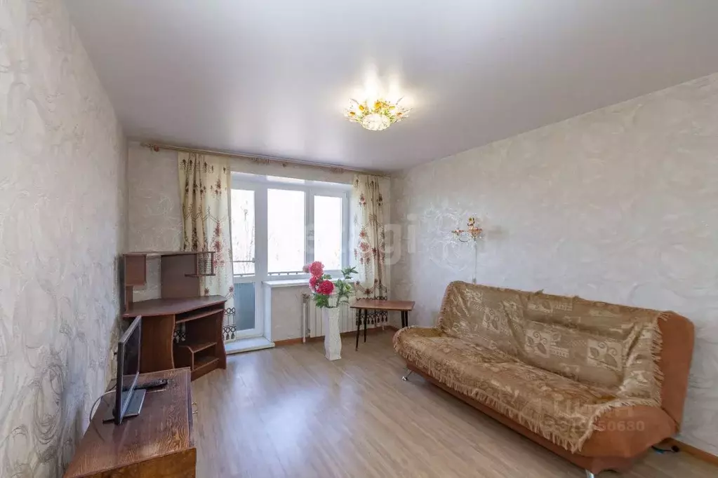 1-к кв. Омская область, Омск ул. 2-я Челюскинцев, 7А (36.4 м) - Фото 0