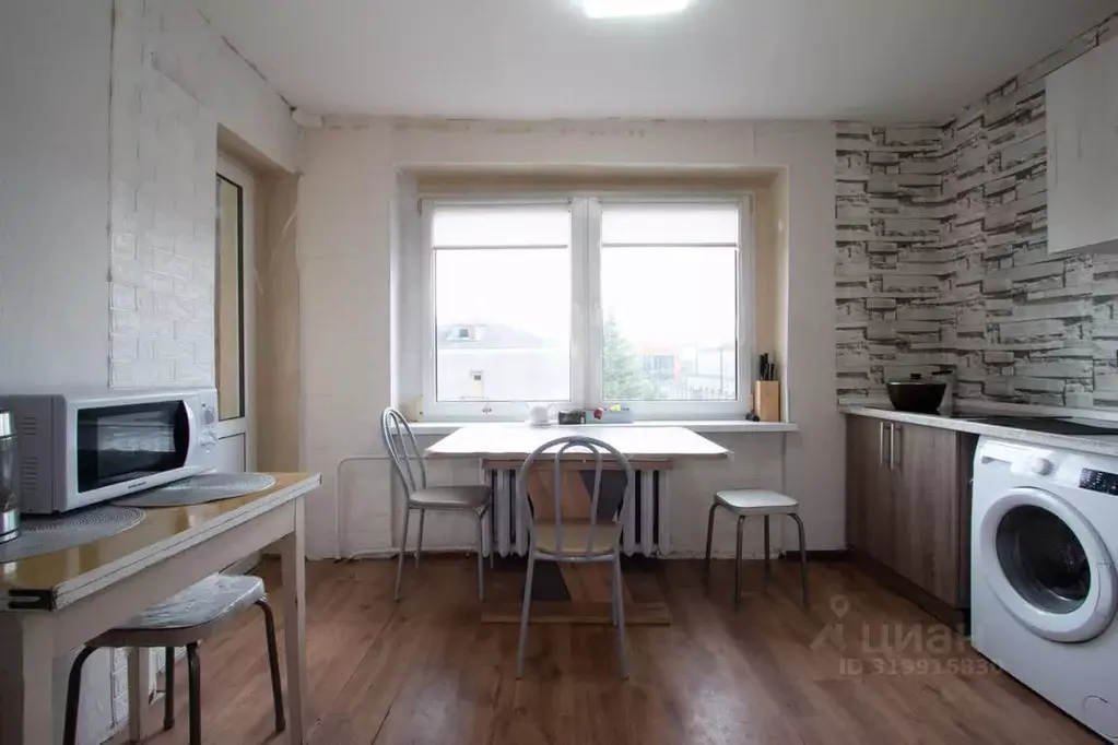 1-к кв. Калининградская область, Гурьевский муниципальный округ, пос. ... - Фото 0