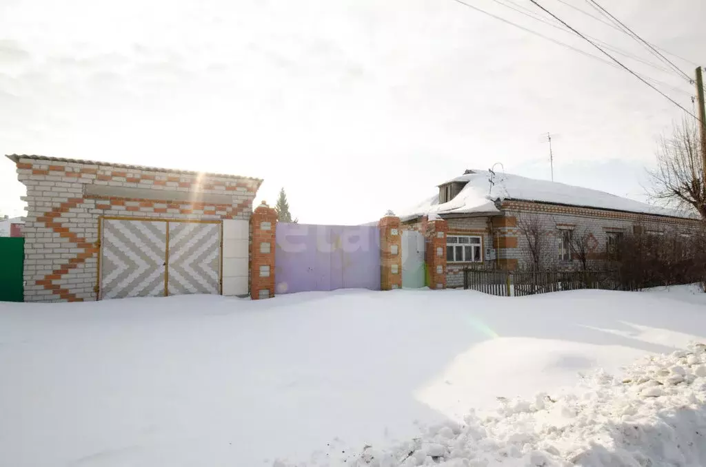 Дом в Ялуторовск, улица Губина (100 м) - Фото 2