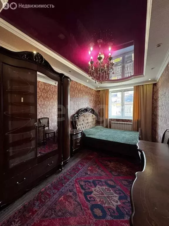 2-комнатная квартира: Владикавказ, улица Шамиля Джикаева, 8 (67 м) - Фото 2